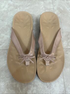 MEGNYA Nude Beige Bow Thong Sandals 8